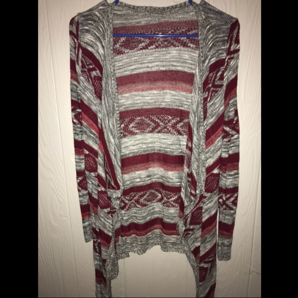 Maroon & Gray Aztec Print Cardigan